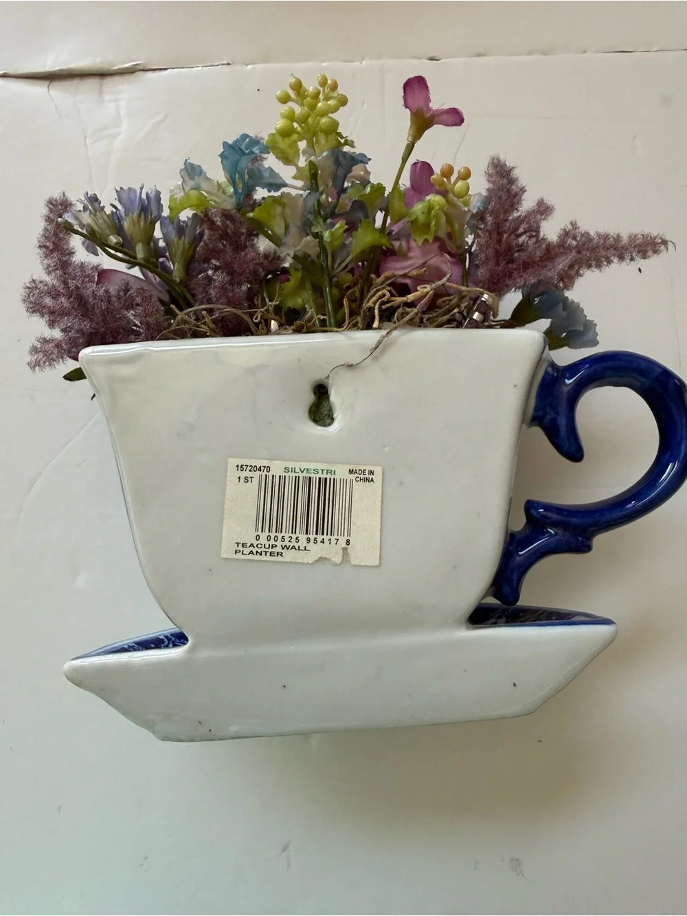 Silvestri Stoneware Ceramic Teacup Wall Pocket Blue & White Chinoiserie Vintage